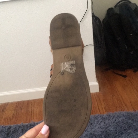 Cute sandals - Picture 3 of 3